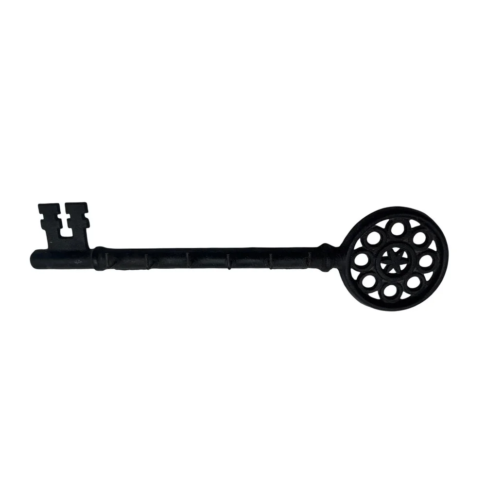 Vintage Cast Iron Skeleton Key Wall Hook Black 5-Hook Key Holder 13.5